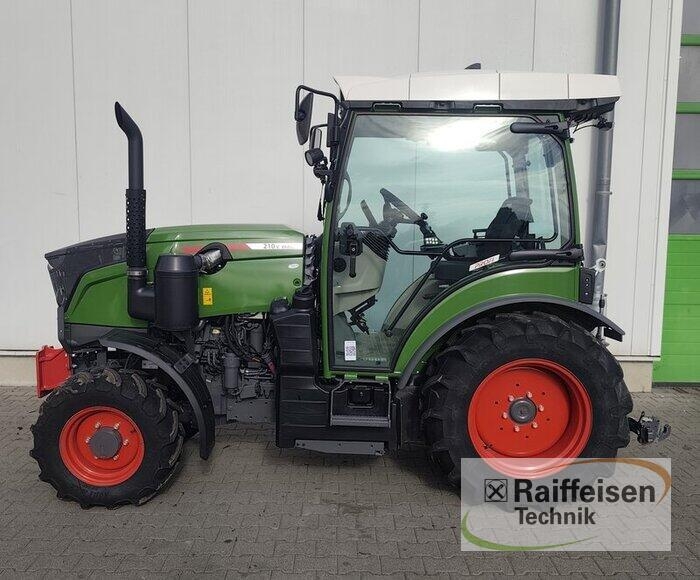 Tracteur agricole Fendt 200 V — occasion 2023