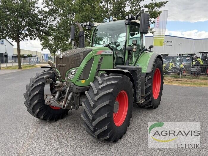 Fendt 718 VARIO S4 Profi