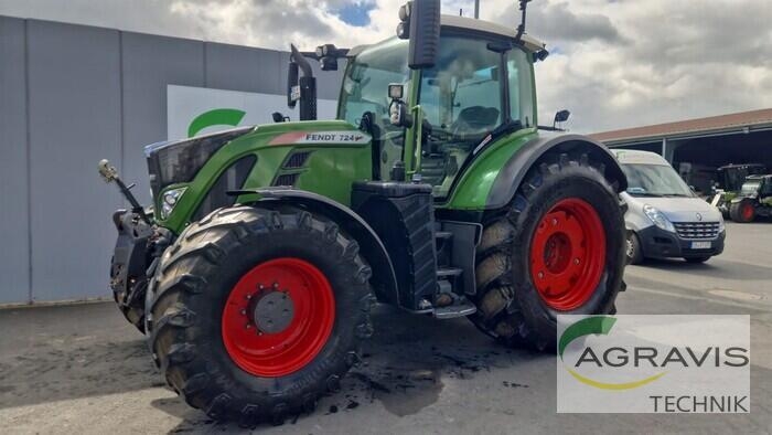 Fendt 724 VARIO S4 Profi Plus