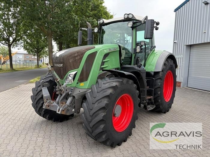 Fendt 824 VARIO S4 Profi