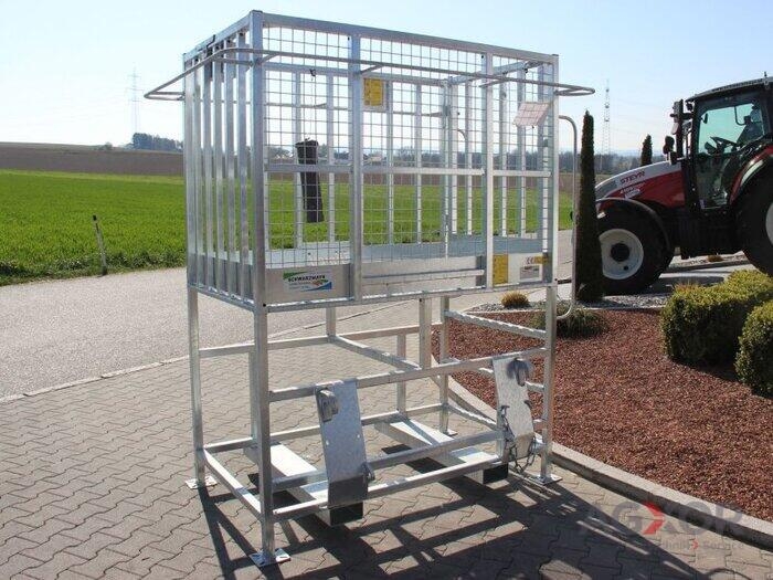 Fliegl Arbeitsbühne hoch