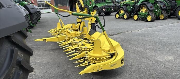 John Deere 360