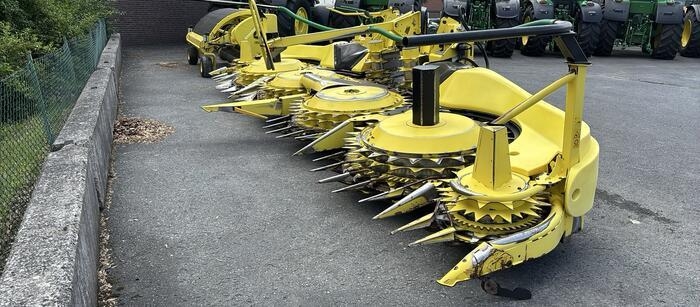 John Deere 475