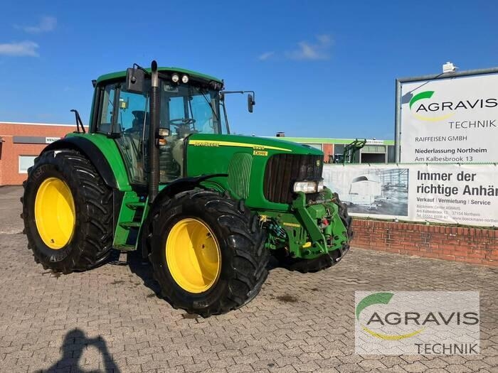 John Deere 6920