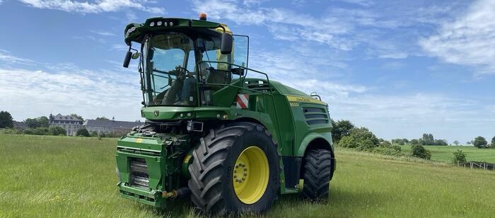 John Deere 8500