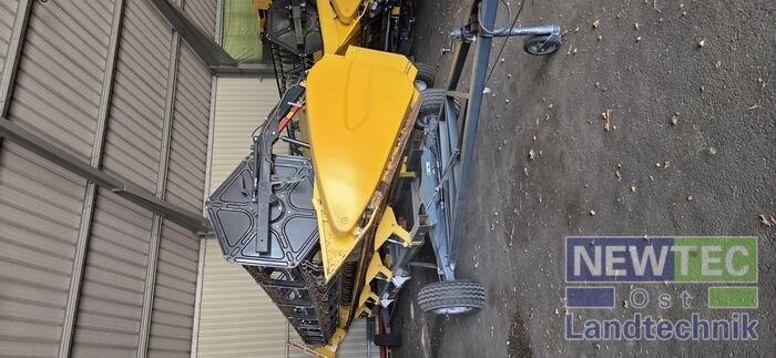 Barre de coupe New Holland VARIFEED 10,70 M HD — occasion 2011