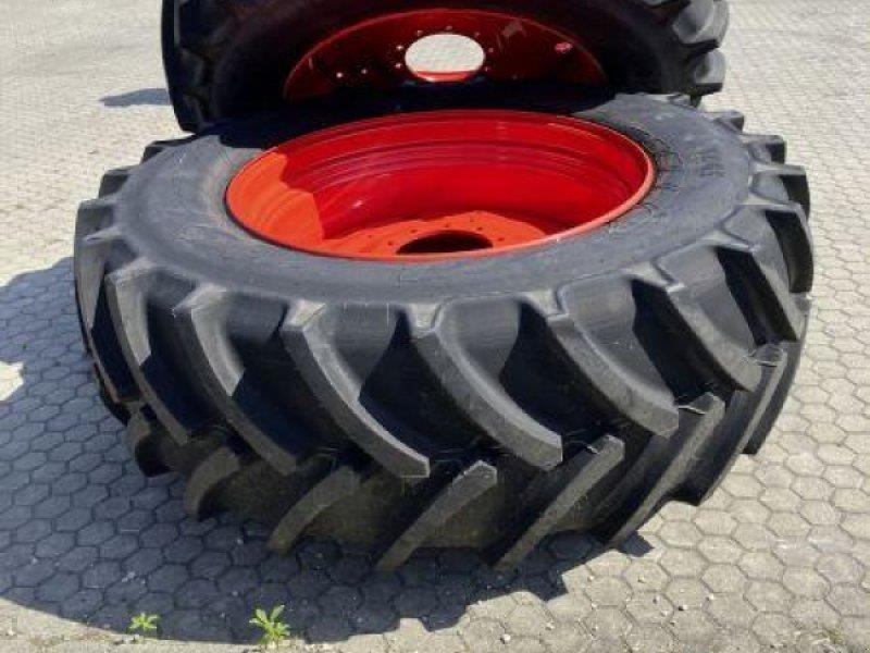 CLAAS 650/65R42 + 540/65R30 RÄDER JE