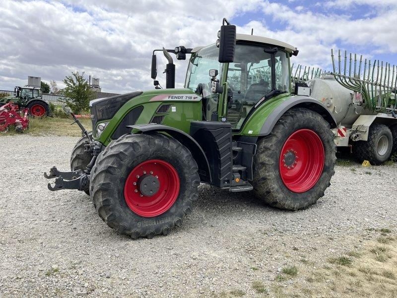 Fendt 718 VARIO S4 PROFI PLUS