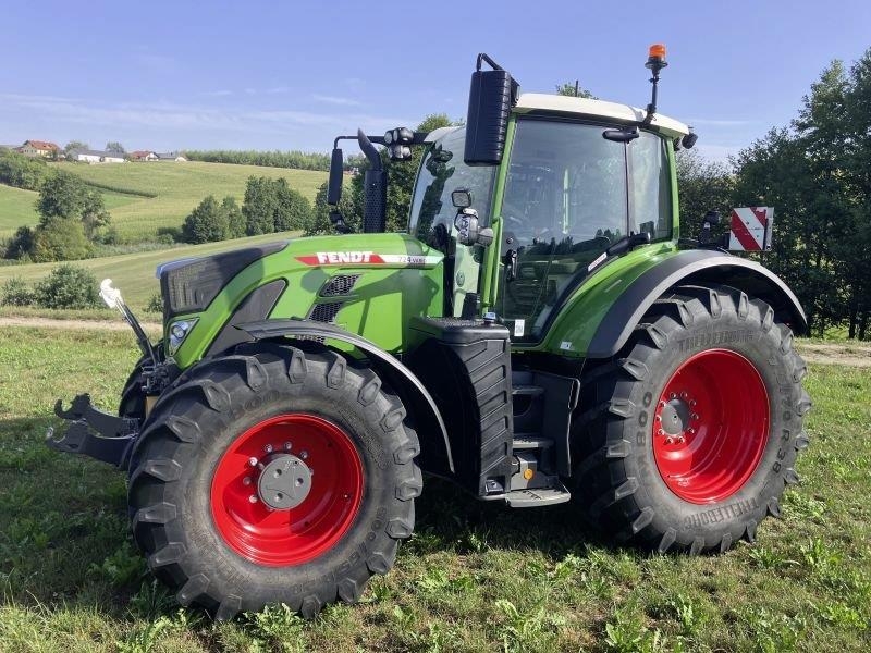 Tracteur agricole Fendt 724 VARIO GEN6 PROFI PLUS — occasion 2022, 1 905 h