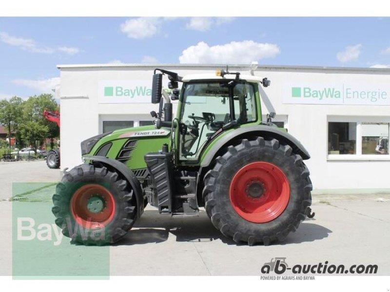 Tracteur agricole Fendt 724 VARIO S4 — occasion 2018, 4 530 h