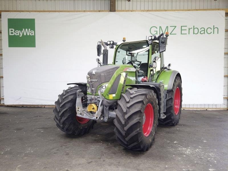 Tracteur agricole Fendt 724 VARIO S4 PROFI PLUS — occasion 2020, 3 727 h