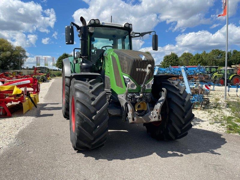 Tracteur agricole Fendt 828 Vario ProfiPlus — occasion 2017, 6 064 h
