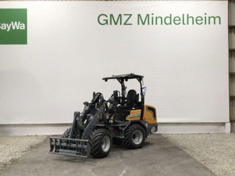 Chargeuse compacte GiANT G2700E — occasion 2023, 134 h