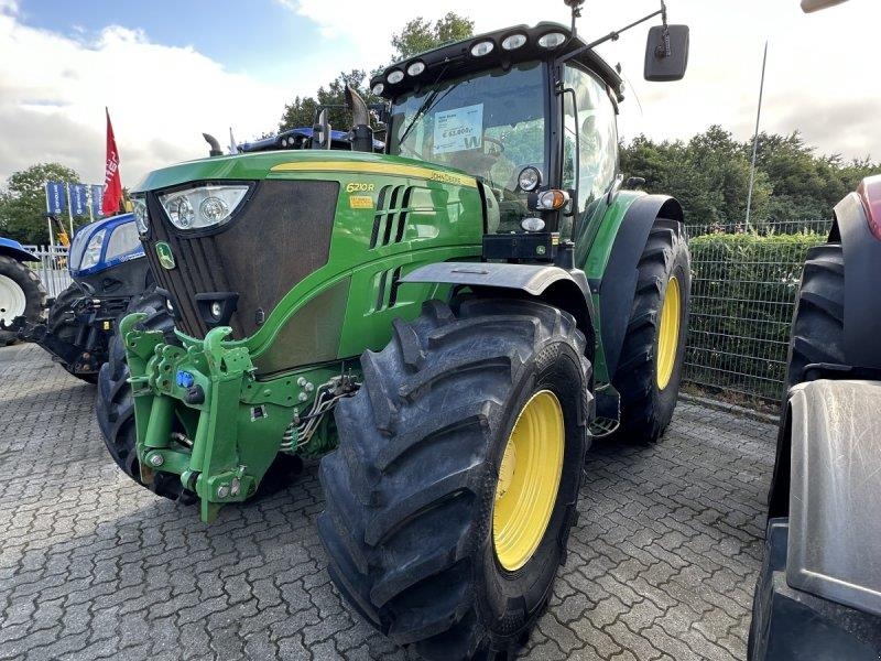 John Deere 6 210 R