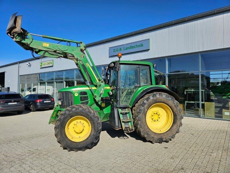 Tracteur agricole John Deere 6534 Premium — occasion 2010, 8 015 h