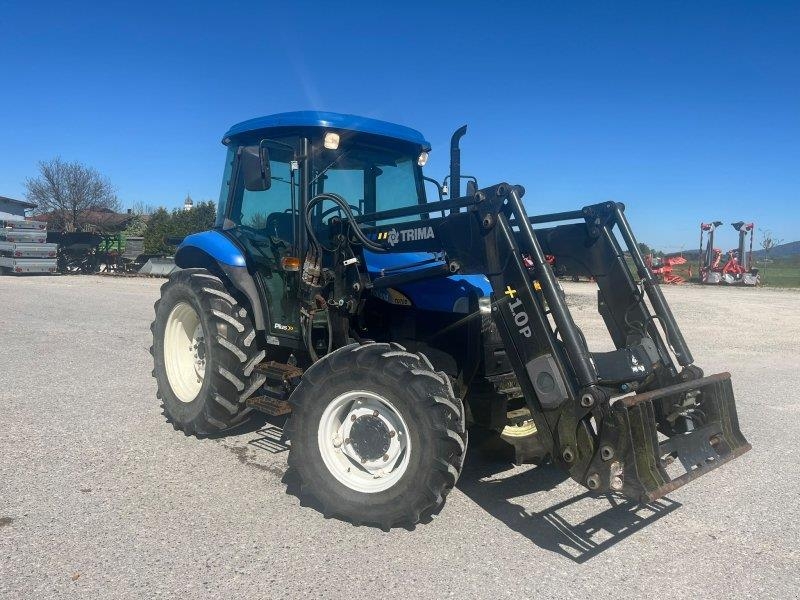 New Holland TD70D
