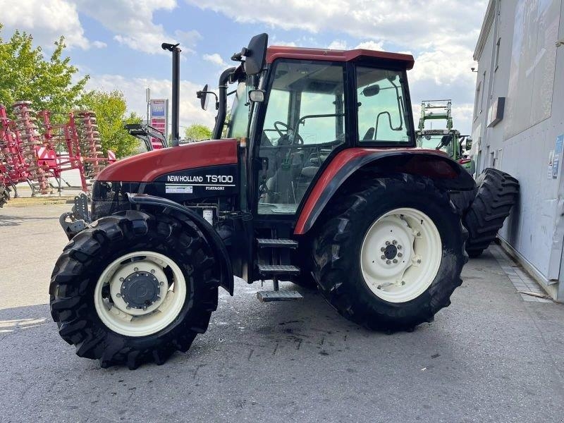 Tracteur agricole New Holland TS 100 — occasion 2000, 3 923 h