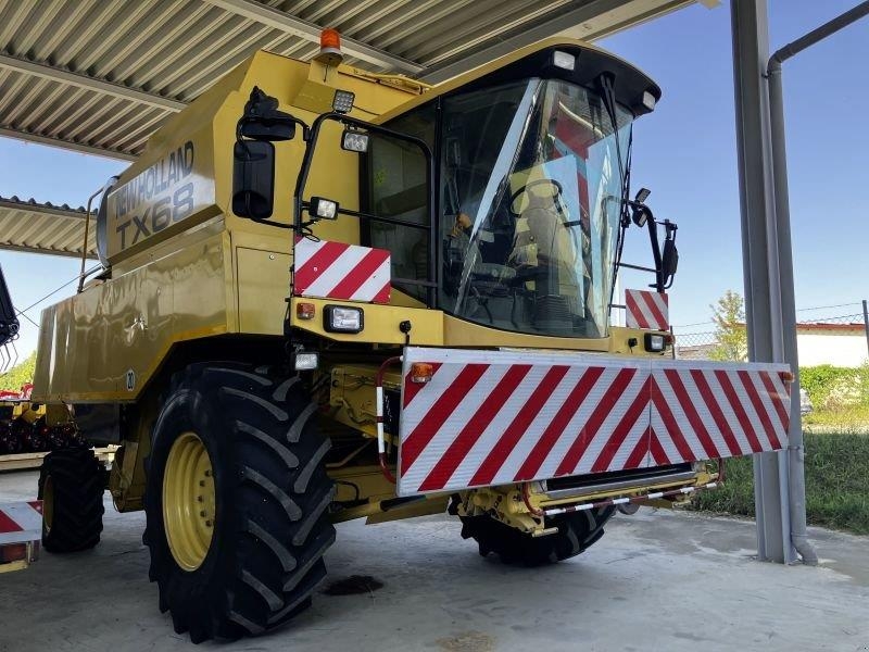 New Holland TX 68