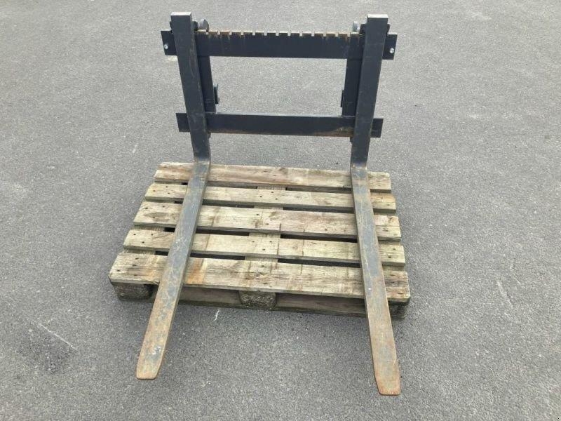 Tracteur agricole Schäffer VORSATZGERÄT PALETTENGABEL F. — occasion 2023