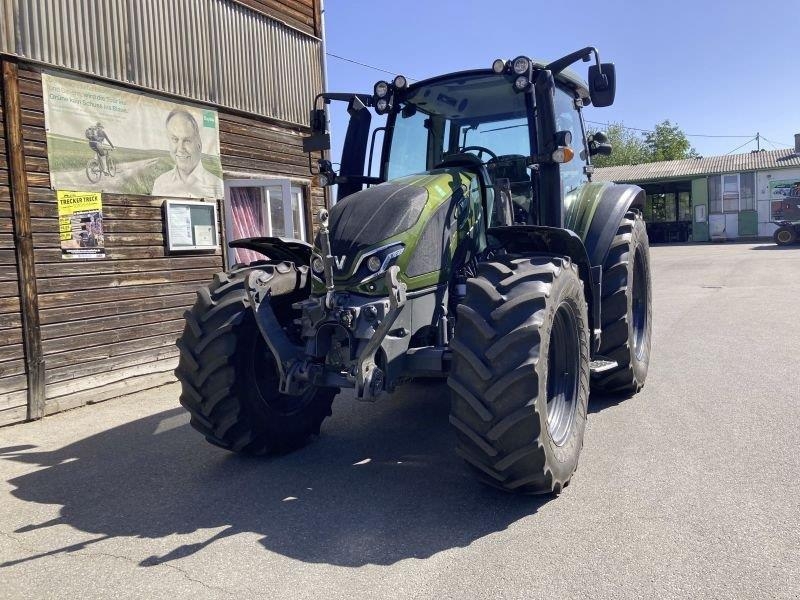 Valtra G135A VALTRA TRAKTOR