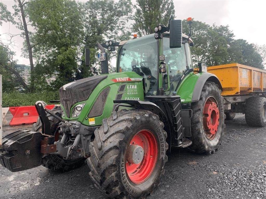Fendt 724 PROFI PLUS