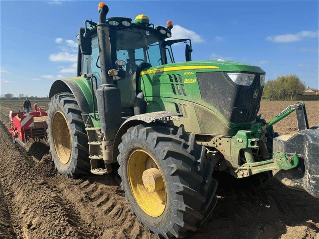John Deere 6195M