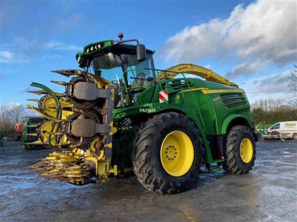 John Deere 8500