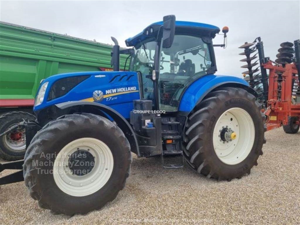 New Holland T7.270