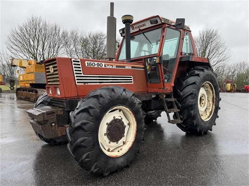 160-90 KUN 5600 TIMER OG MANUEL GEAR!