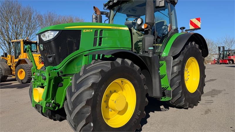 John Deere 6250R Ultimate Edition KUN 4500 TIMER! MED FRONT P