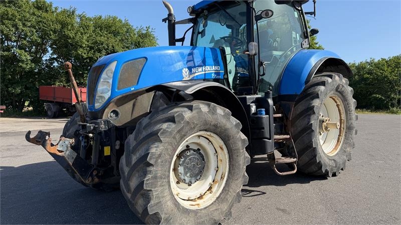 New Holland T7.220