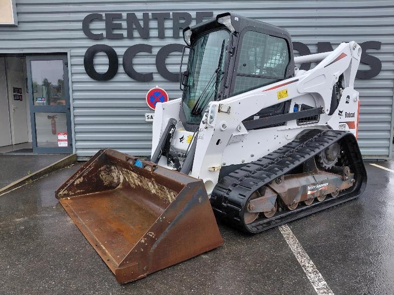 Bobcat T870