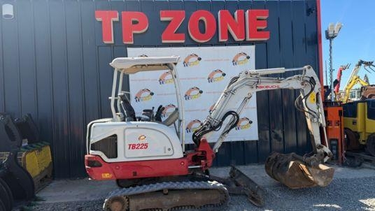 Takeuchi TB225 Voies Variables à 23 900 € HT