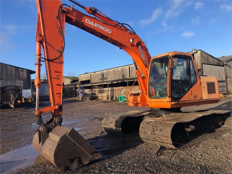 Daewoo Solar 130-V Excavator (1999)