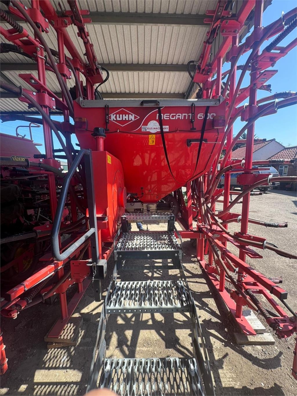 Kuhn MEGANT 600 — occasion 2011