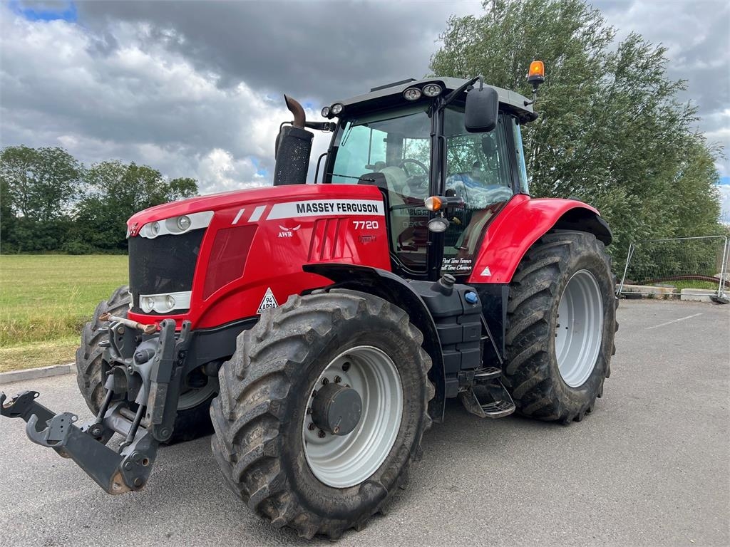 Massey Ferguson MF7720