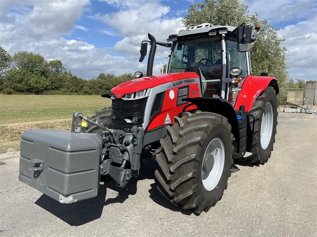 Massey Ferguson MF7S.210