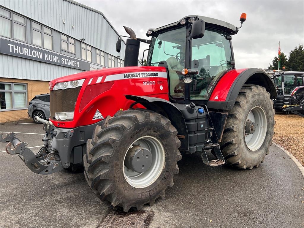 Massey Ferguson MF8660