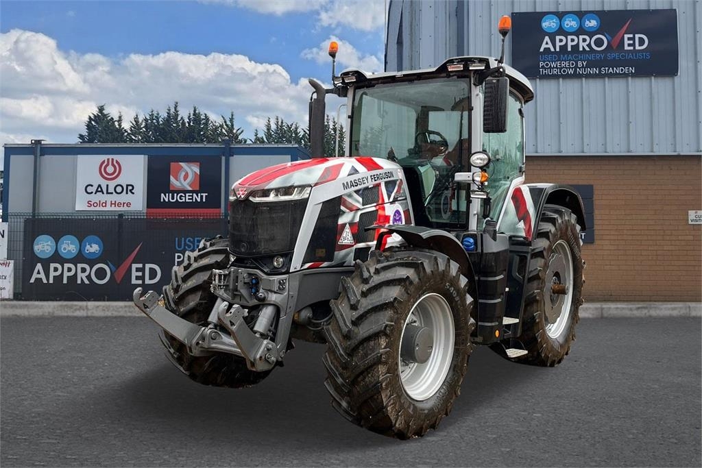 Massey Ferguson MF8S.205