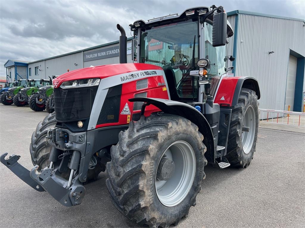 Massey Ferguson MF8S.265