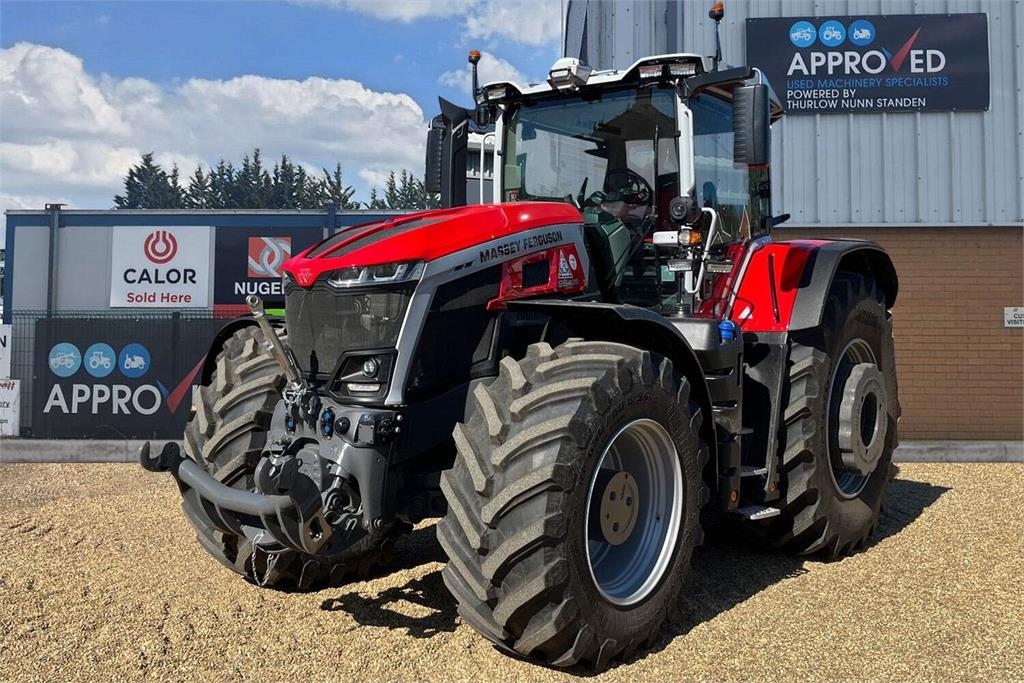 Massey Ferguson MF9S.425