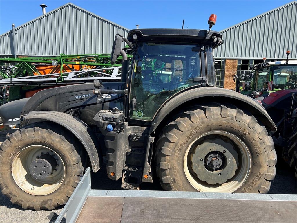 Valtra S394