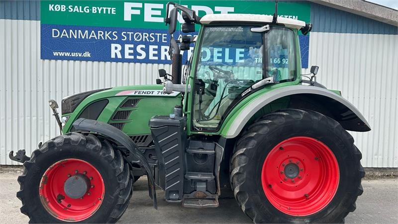 Tracteur agricole Fendt 716 Vario SCR Profi Luftbremser — occasion 2014, 10 693 h