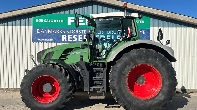 Tracteur agricole Fendt 828 Vario SCR Profi Plus — occasion 2012, 11 935 h