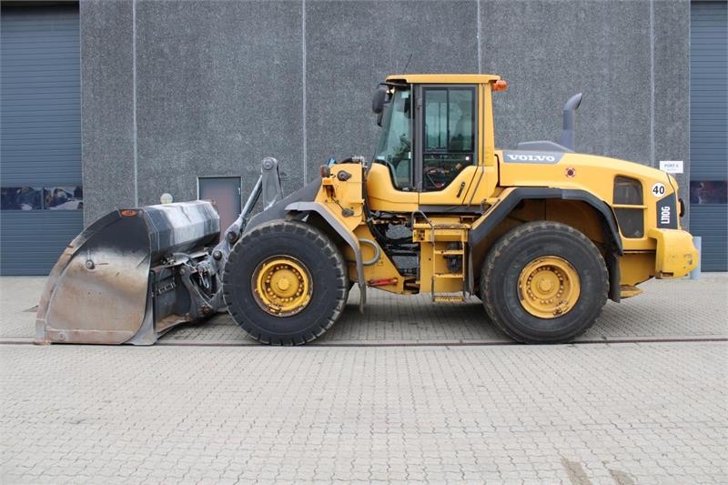 Chargeuse sur pneus Volvo L110G — occasion 2011, 13 626 h