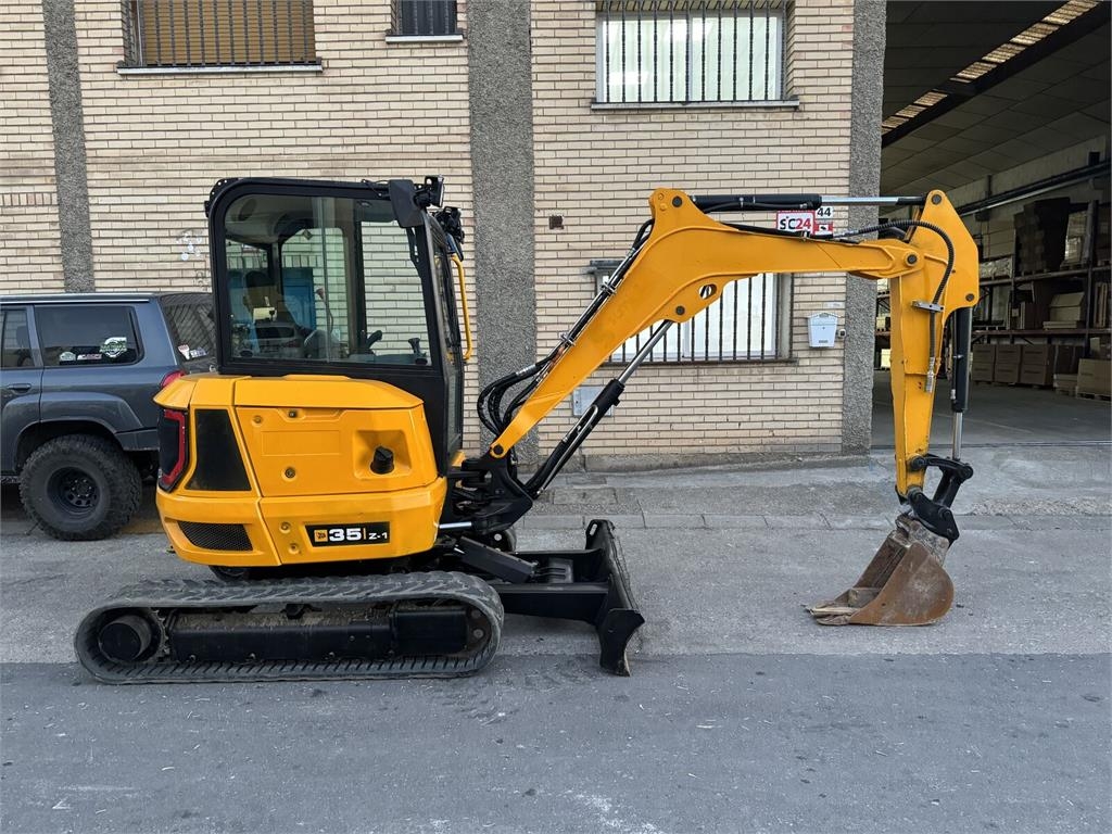 JCB 35Z-1