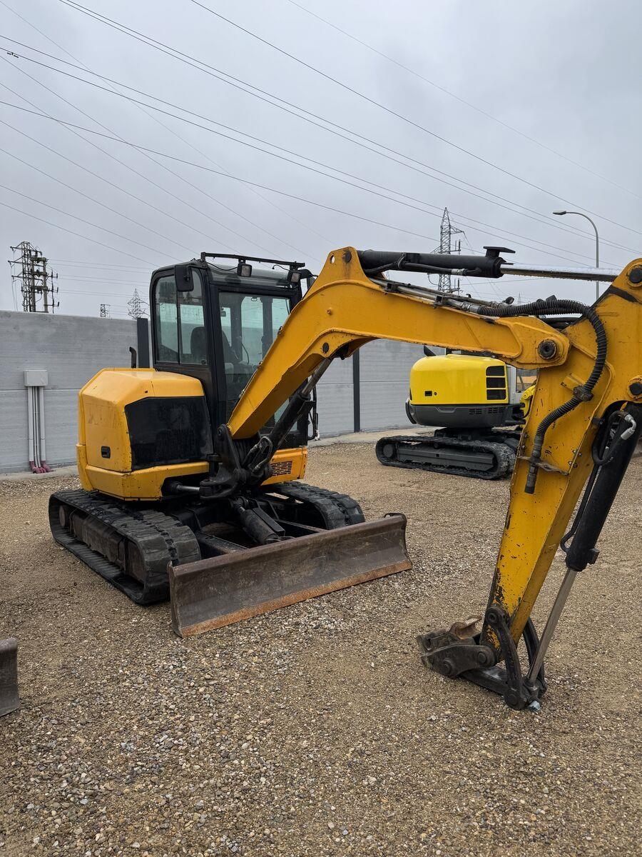 JCB 48Z