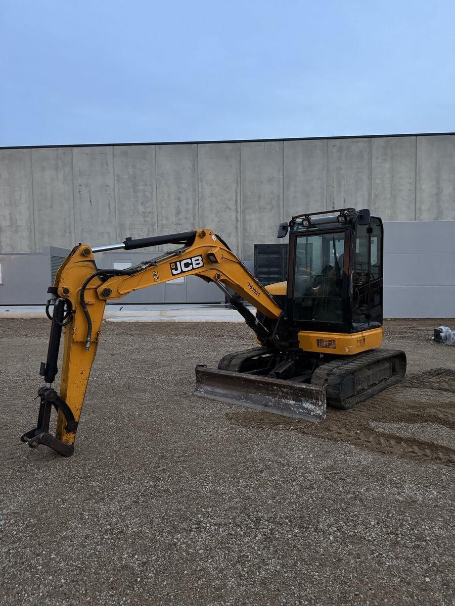 JCB 48Z