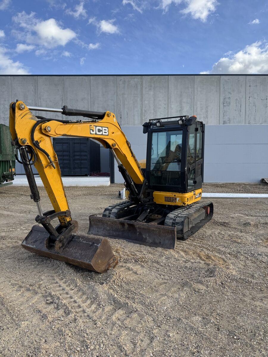 JCB 48Z