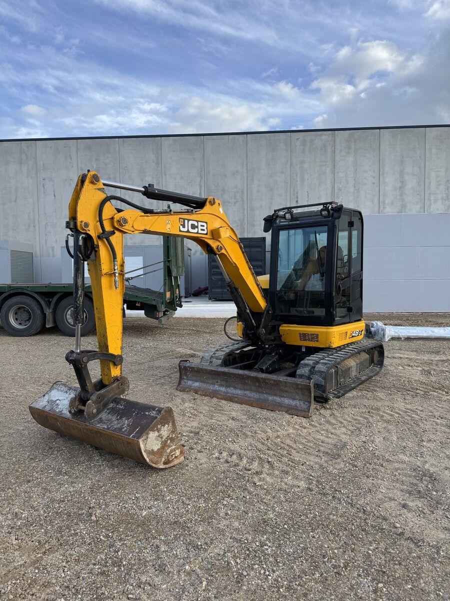 JCB 48Z